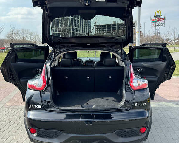 Черный Ниссан Жук, объемом двигателя 1.62 л и пробегом 70 тыс. км за 12500 $, фото 4 на Automoto.ua