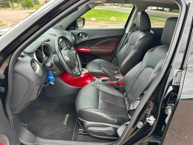 Черный Ниссан Жук, объемом двигателя 1.6 л и пробегом 79 тыс. км за 6200 $, фото 8 на Automoto.ua