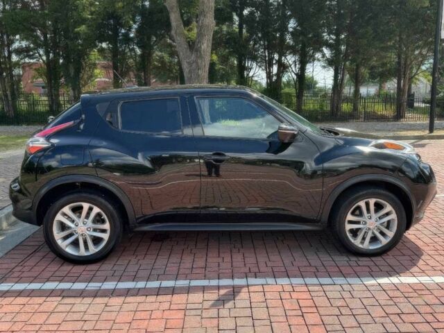 Черный Ниссан Жук, объемом двигателя 1.6 л и пробегом 73 тыс. км за 6500 $, фото 4 на Automoto.ua