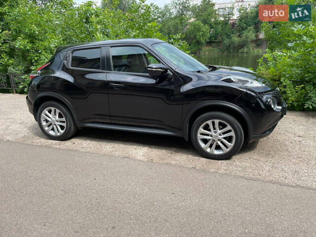 Черный Ниссан Жук, объемом двигателя 1.6 л и пробегом 110 тыс. км за 13700 $, фото 2 на Automoto.ua