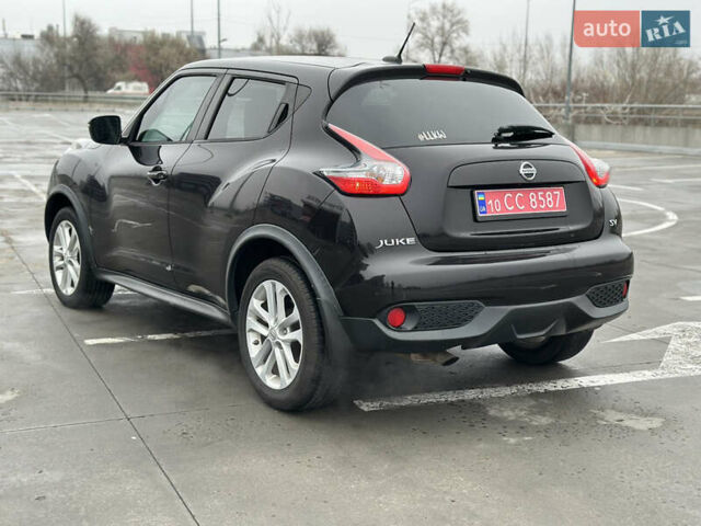 Черный Ниссан Жук, объемом двигателя 1.6 л и пробегом 150 тыс. км за 8300 $, фото 14 на Automoto.ua