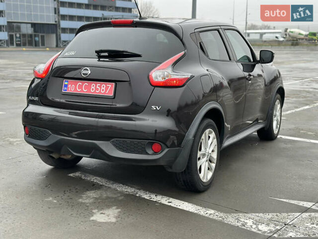 Черный Ниссан Жук, объемом двигателя 1.6 л и пробегом 150 тыс. км за 8300 $, фото 13 на Automoto.ua