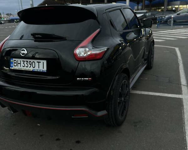 Черный Ниссан Жук, объемом двигателя 1.6 л и пробегом 135 тыс. км за 12300 $, фото 4 на Automoto.ua