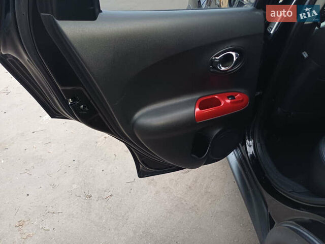 Черный Ниссан Жук, объемом двигателя 1.6 л и пробегом 111 тыс. км за 12500 $, фото 24 на Automoto.ua