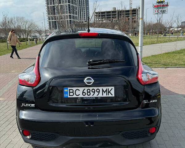 Черный Ниссан Жук, объемом двигателя 1.62 л и пробегом 70 тыс. км за 12500 $, фото 3 на Automoto.ua