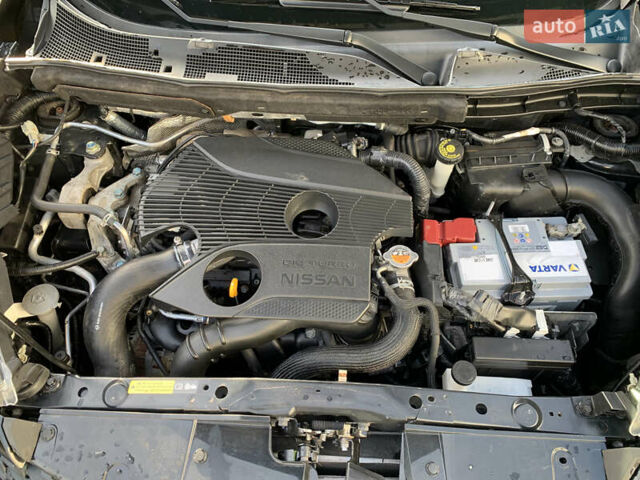 Чорний Ніссан Жук, об'ємом двигуна 1.62 л та пробігом 157 тис. км за 12550 $, фото 30 на Automoto.ua
