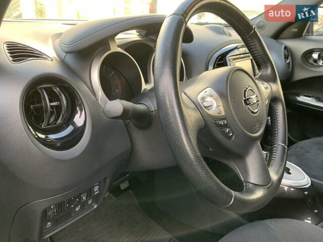 Чорний Ніссан Жук, об'ємом двигуна 1.62 л та пробігом 157 тис. км за 12550 $, фото 15 на Automoto.ua