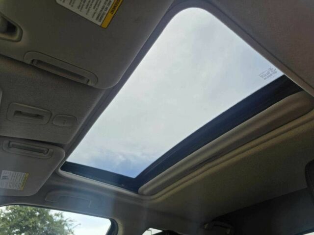 Черный Ниссан Жук, объемом двигателя 1.6 л и пробегом 75 тыс. км за 3900 $, фото 13 на Automoto.ua