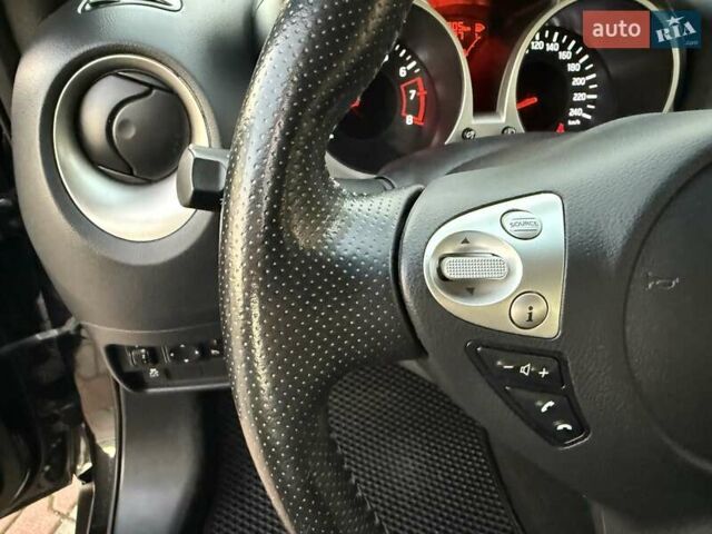 Чорний Ніссан Жук, об'ємом двигуна 1.6 л та пробігом 48 тис. км за 12999 $, фото 44 на Automoto.ua