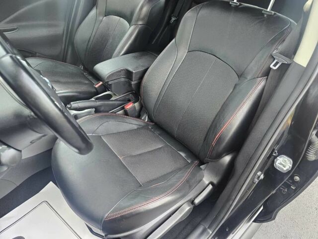 Ниссан Жук 2016 в Черновцах на Automoto.ua Черный Ниссан Жук, объемом двигателя 1.6 л и пробегом 70 тыс. км за 4900 $, фото 9 на Automoto.ua