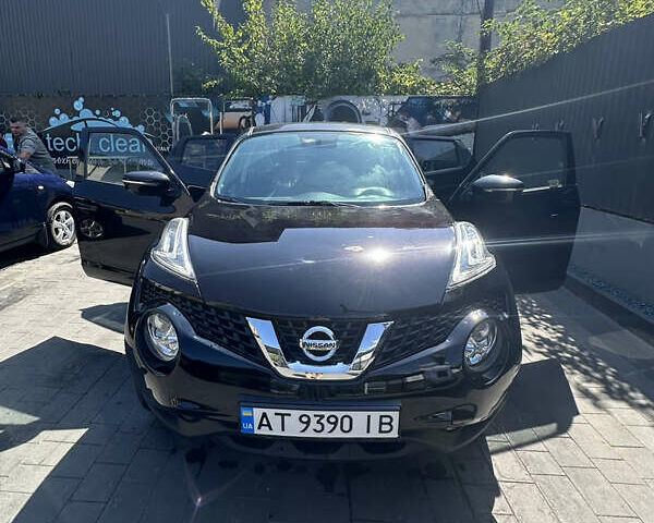 Черный Ниссан Жук, объемом двигателя 1.6 л и пробегом 57 тыс. км за 12900 $, фото 4 на Automoto.ua
