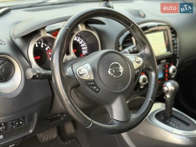 Чорний Ніссан Жук, об'ємом двигуна 1.6 л та пробігом 48 тис. км за 12999 $, фото 43 на Automoto.ua