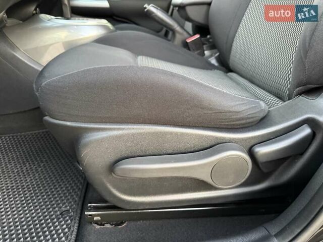 Чорний Ніссан Жук, об'ємом двигуна 1.6 л та пробігом 48 тис. км за 12999 $, фото 41 на Automoto.ua