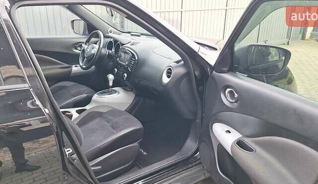 Чорний Ніссан Жук, об'ємом двигуна 1.62 л та пробігом 50 тис. км за 12700 $, фото 15 на Automoto.ua