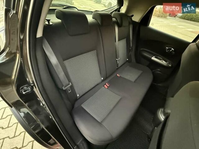 Чорний Ніссан Жук, об'ємом двигуна 1.6 л та пробігом 48 тис. км за 12999 $, фото 54 на Automoto.ua