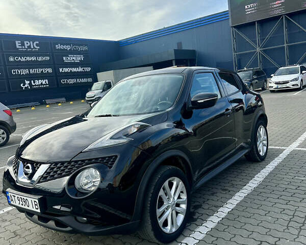 Черный Ниссан Жук, объемом двигателя 1.6 л и пробегом 80 тыс. км за 12200 $, фото 5 на Automoto.ua