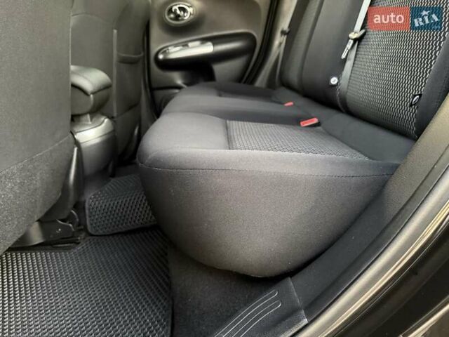 Чорний Ніссан Жук, об'ємом двигуна 1.6 л та пробігом 48 тис. км за 12999 $, фото 50 на Automoto.ua