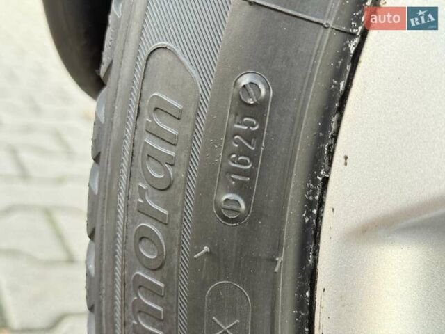 Чорний Ніссан Жук, об'ємом двигуна 1.6 л та пробігом 48 тис. км за 12999 $, фото 22 на Automoto.ua