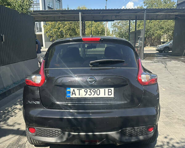 Черный Ниссан Жук, объемом двигателя 1.6 л и пробегом 57 тыс. км за 12900 $, фото 1 на Automoto.ua