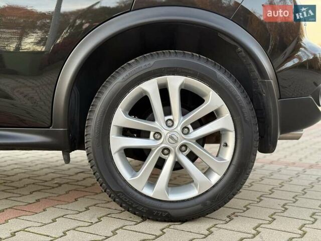 Чорний Ніссан Жук, об'ємом двигуна 1.6 л та пробігом 48 тис. км за 12999 $, фото 15 на Automoto.ua