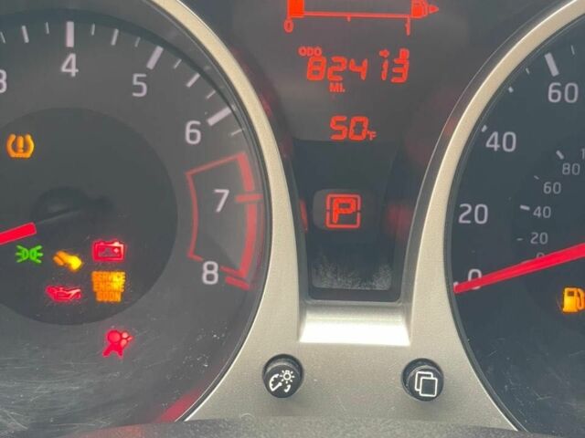 Черный Ниссан Жук, объемом двигателя 1.6 л и пробегом 132 тыс. км за 12999 $, фото 3 на Automoto.ua