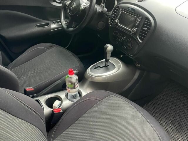 Черный Ниссан Жук, объемом двигателя 1.6 л и пробегом 132 тыс. км за 12999 $, фото 6 на Automoto.ua