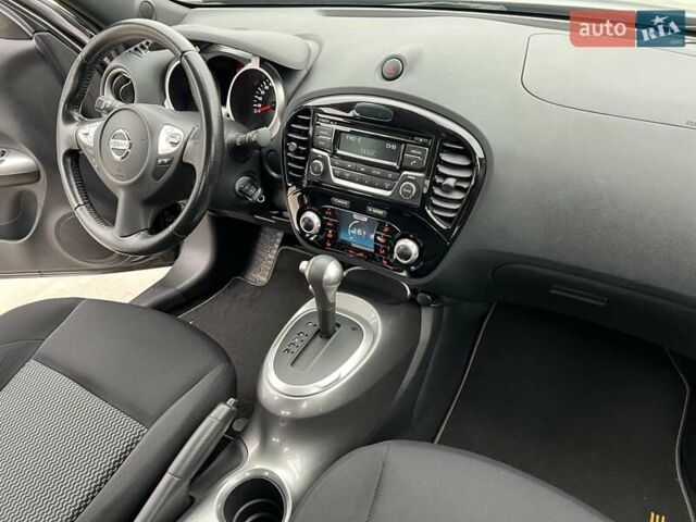 Черный Ниссан Жук, объемом двигателя 1.6 л и пробегом 79 тыс. км за 13900 $, фото 42 на Automoto.ua