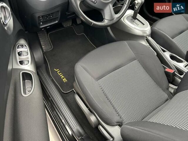 Черный Ниссан Жук, объемом двигателя 1.6 л и пробегом 79 тыс. км за 13900 $, фото 31 на Automoto.ua