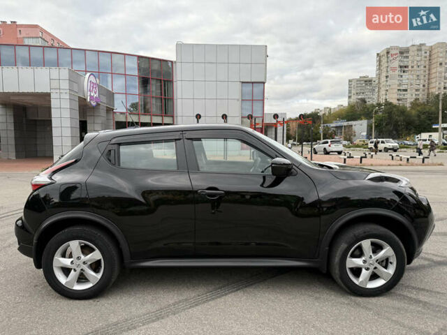 Черный Ниссан Жук, объемом двигателя 1.6 л и пробегом 80 тыс. км за 12222 $, фото 4 на Automoto.ua