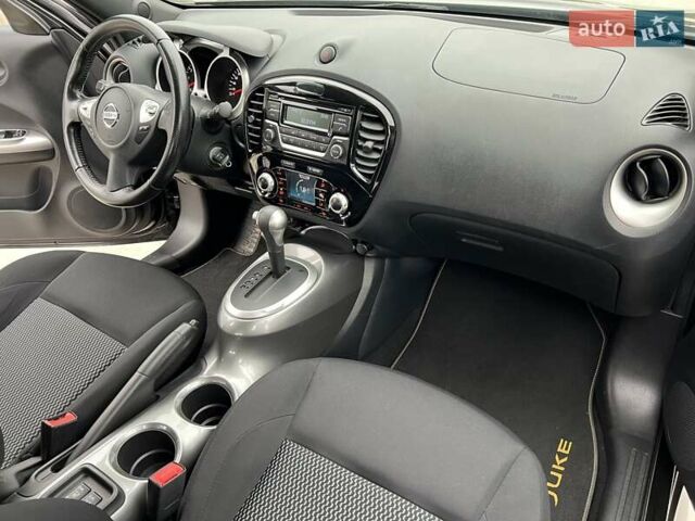Черный Ниссан Жук, объемом двигателя 1.6 л и пробегом 79 тыс. км за 13900 $, фото 38 на Automoto.ua