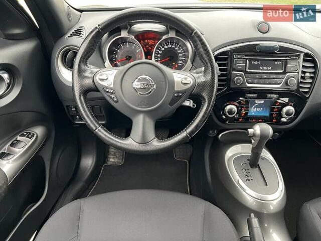 Черный Ниссан Жук, объемом двигателя 1.6 л и пробегом 79 тыс. км за 13900 $, фото 32 на Automoto.ua