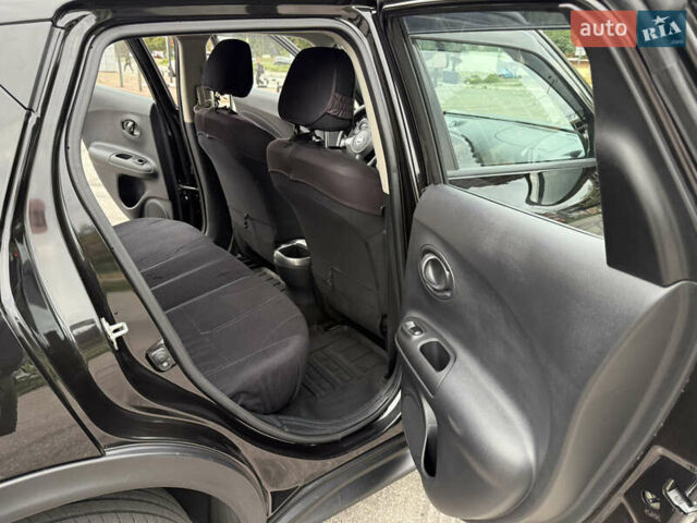 Черный Ниссан Жук, объемом двигателя 1.6 л и пробегом 80 тыс. км за 12222 $, фото 20 на Automoto.ua