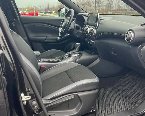 Черный Ниссан Жук, объемом двигателя 1 л и пробегом 26 тыс. км за 22900 $, фото 7 на Automoto.ua