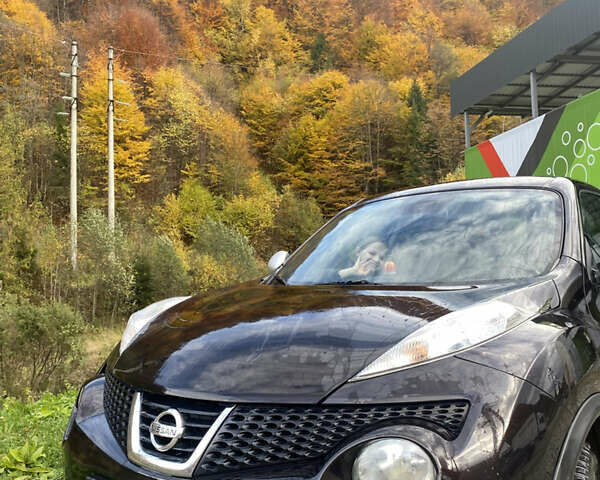 Фиолетовый Ниссан Жук, объемом двигателя 1.46 л и пробегом 210 тыс. км за 11500 $, фото 7 на Automoto.ua