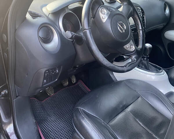 Фиолетовый Ниссан Жук, объемом двигателя 1.46 л и пробегом 210 тыс. км за 11500 $, фото 3 на Automoto.ua