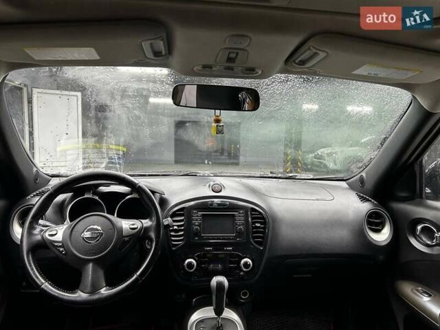 Фиолетовый Ниссан Жук, объемом двигателя 1.6 л и пробегом 111 тыс. км за 10800 $, фото 8 на Automoto.ua