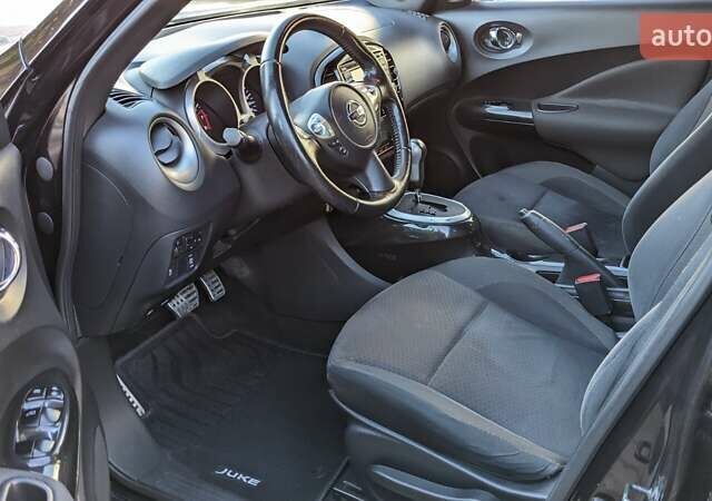 Фиолетовый Ниссан Жук, объемом двигателя 1.6 л и пробегом 252 тыс. км за 10300 $, фото 21 на Automoto.ua