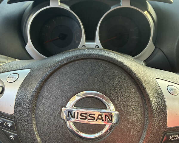 Ниссан Жук 2013 в Черновцах на Automoto.ua Фиолетовый Ниссан Жук, объемом двигателя 1.6 л и пробегом 184 тыс. км за 10500 $, фото 12 на Automoto.ua