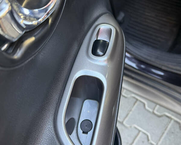 Ниссан Жук 2013 в Черновцах на Automoto.ua Фиолетовый Ниссан Жук, объемом двигателя 1.6 л и пробегом 184 тыс. км за 10500 $, фото 7 на Automoto.ua