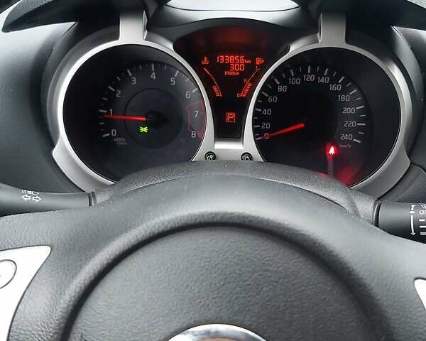 Фиолетовый Ниссан Жук, объемом двигателя 1.6 л и пробегом 133 тыс. км за 11800 $, фото 8 на Automoto.ua