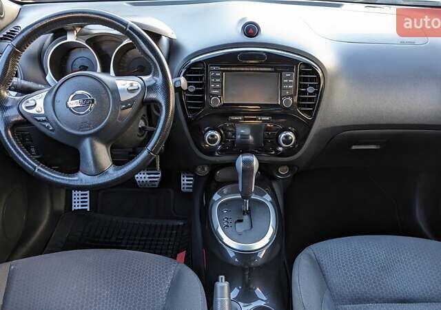 Фиолетовый Ниссан Жук, объемом двигателя 1.6 л и пробегом 252 тыс. км за 10300 $, фото 22 на Automoto.ua