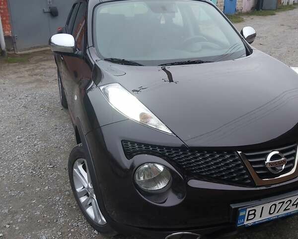 Фиолетовый Ниссан Жук, объемом двигателя 1.6 л и пробегом 133 тыс. км за 11800 $, фото 4 на Automoto.ua