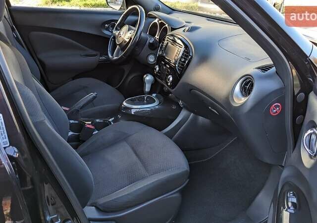 Фиолетовый Ниссан Жук, объемом двигателя 1.6 л и пробегом 252 тыс. км за 10300 $, фото 13 на Automoto.ua