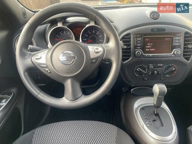 Фіолетовий Ніссан Жук, об'ємом двигуна 1.62 л та пробігом 182 тис. км за 11000 $, фото 8 на Automoto.ua