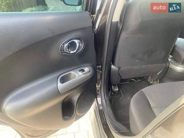 Фіолетовий Ніссан Жук, об'ємом двигуна 1.62 л та пробігом 182 тис. км за 11000 $, фото 6 на Automoto.ua