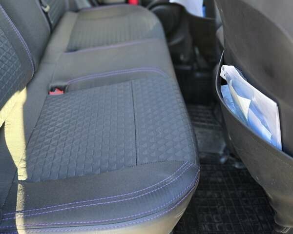 Фиолетовый Ниссан Жук, объемом двигателя 1.62 л и пробегом 170 тыс. км за 10800 $, фото 10 на Automoto.ua