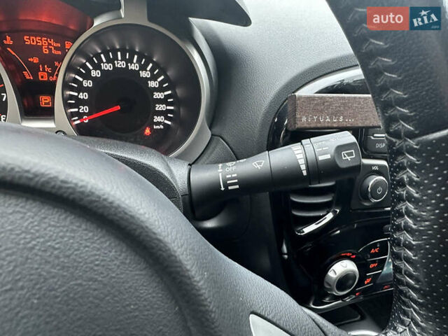 Фиолетовый Ниссан Жук, объемом двигателя 1.6 л и пробегом 50 тыс. км за 14700 $, фото 36 на Automoto.ua