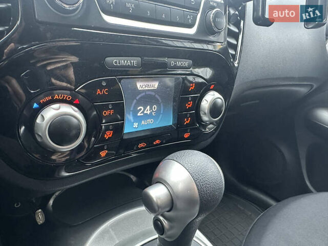 Фиолетовый Ниссан Жук, объемом двигателя 1.6 л и пробегом 50 тыс. км за 14700 $, фото 38 на Automoto.ua