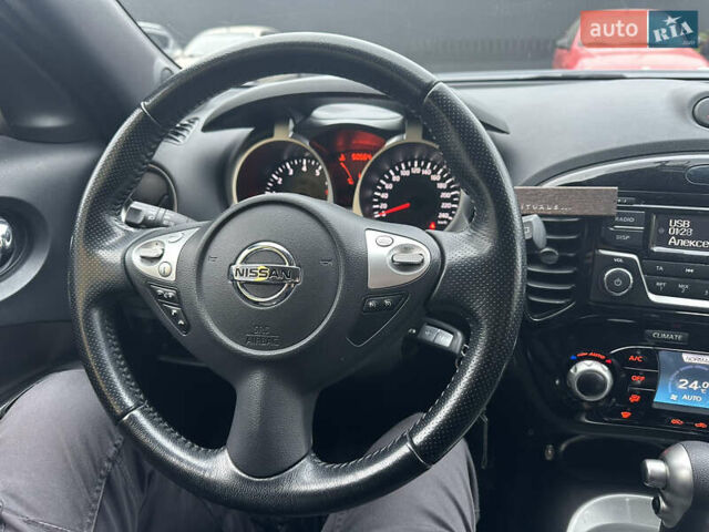 Фиолетовый Ниссан Жук, объемом двигателя 1.6 л и пробегом 50 тыс. км за 14700 $, фото 33 на Automoto.ua