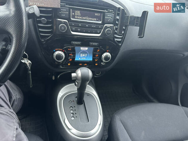 Фиолетовый Ниссан Жук, объемом двигателя 1.6 л и пробегом 50 тыс. км за 14700 $, фото 32 на Automoto.ua